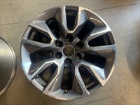 ONE 2019- 2022 Chevy Silverado LTZ factory 20 Wheel TPMS OEM 5916 Rim 23377015 